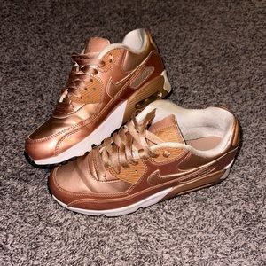 Rose gold Nike air max 90 (worn 2/3 times)